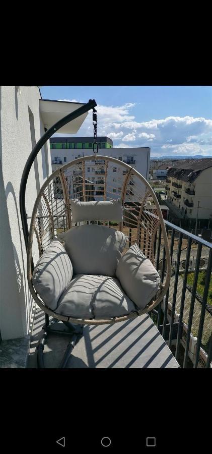 Jacuzzi Apartment Baia Mare Bagian luar foto
